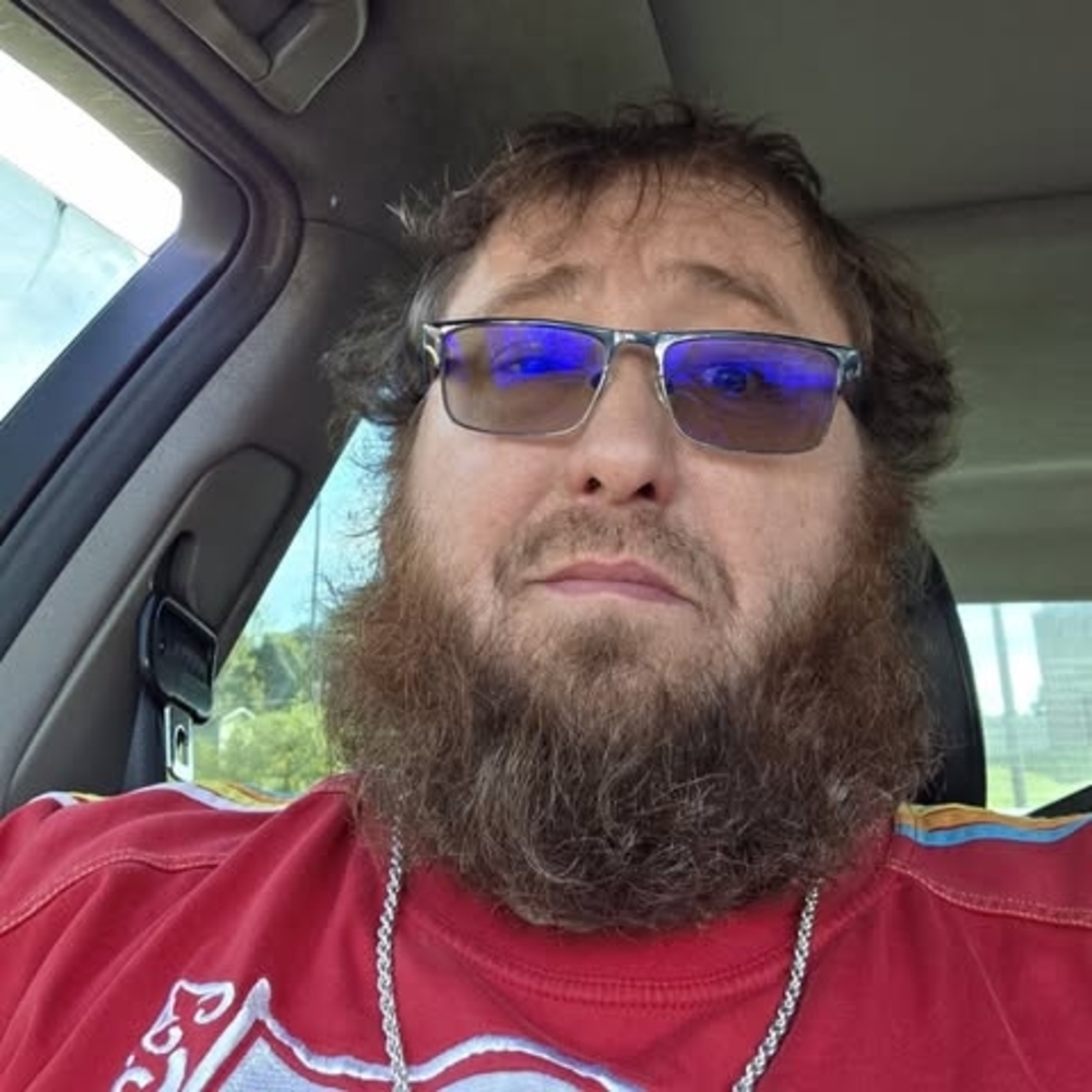 Meet your Posher, Gary